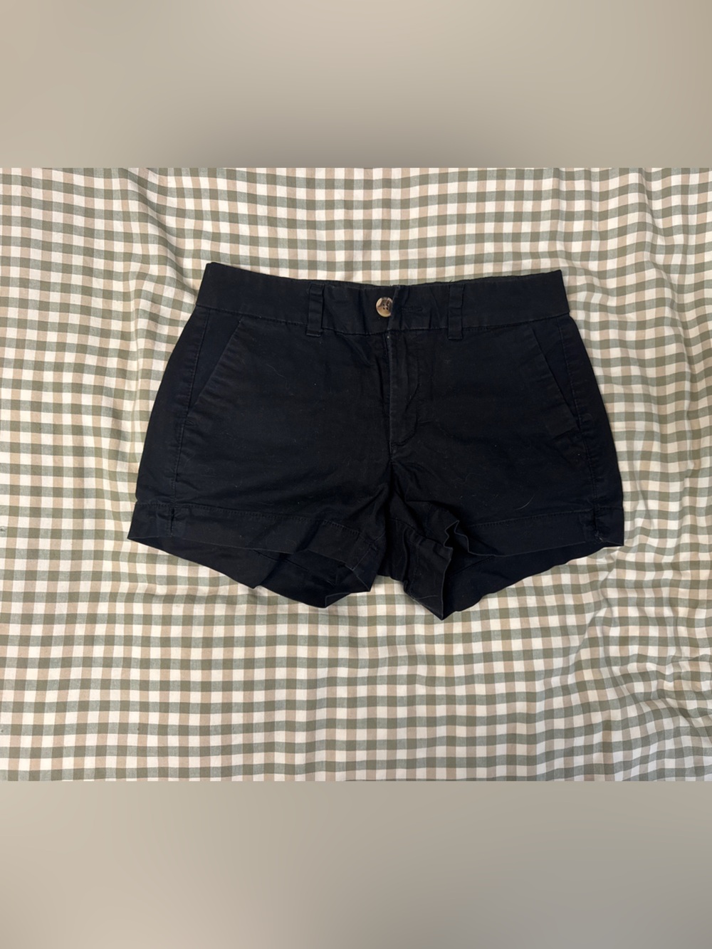 Old Navy Black Mid-Rise Casual Women's Shorts